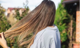 Reveal the secret of NMN to make your hair black and shiny Reveal the secret of NMN to make your hair black and shiny