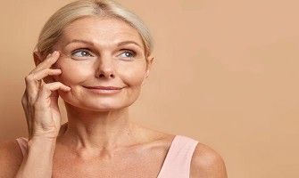 Why Does Skin Look Less Firm and More Dull With Age? Understanding Glycation and NAD+